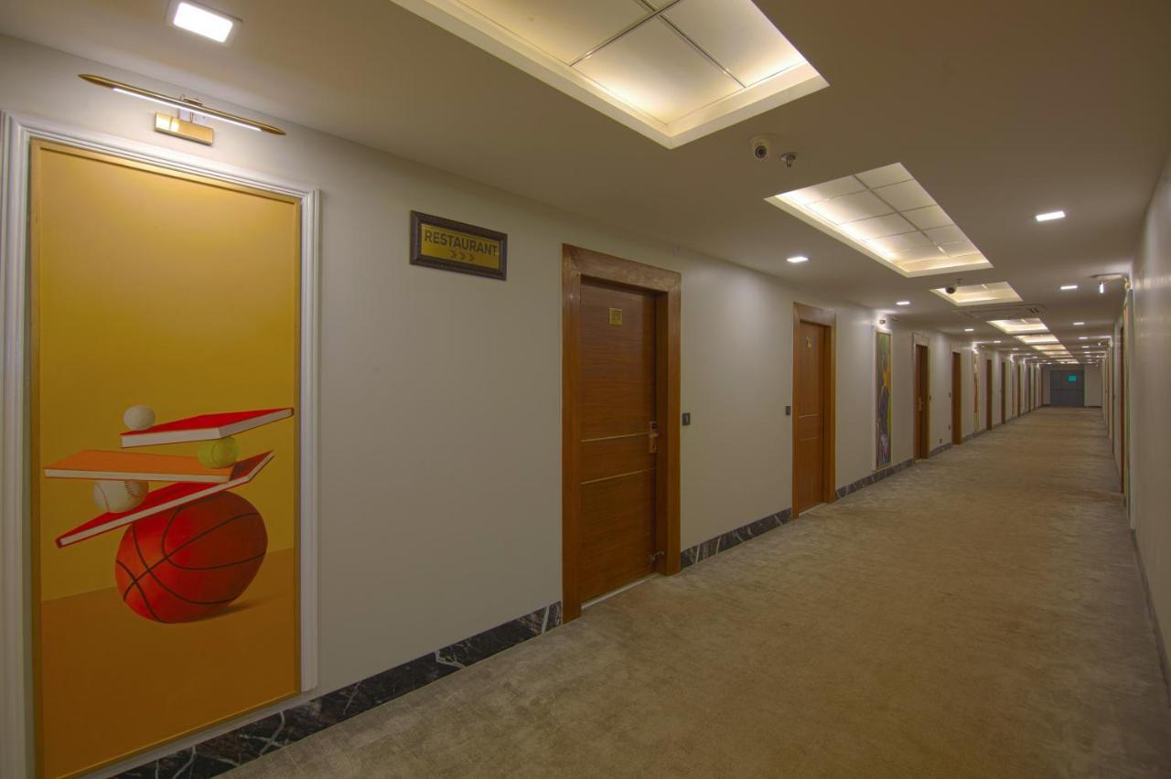 Hotel Bay Laurel Retreat Faridabad Exteriör bild